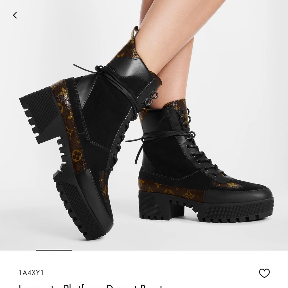 Louis Vuitton Desert boots